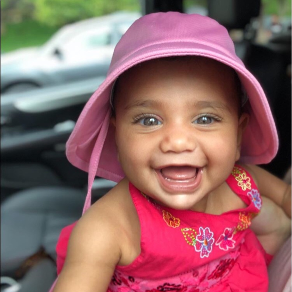 Meet your Posher, Laila